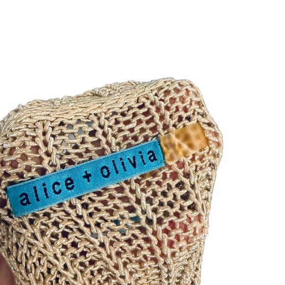 ALICE + OLIVIA Cotton Blend Round Neck Beige Girl Sweater Loose Knit Small Coast - Picture 2 of 6